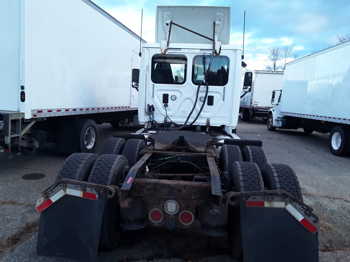 2016 Freightliner/Mercedes UNKNOWN 669843