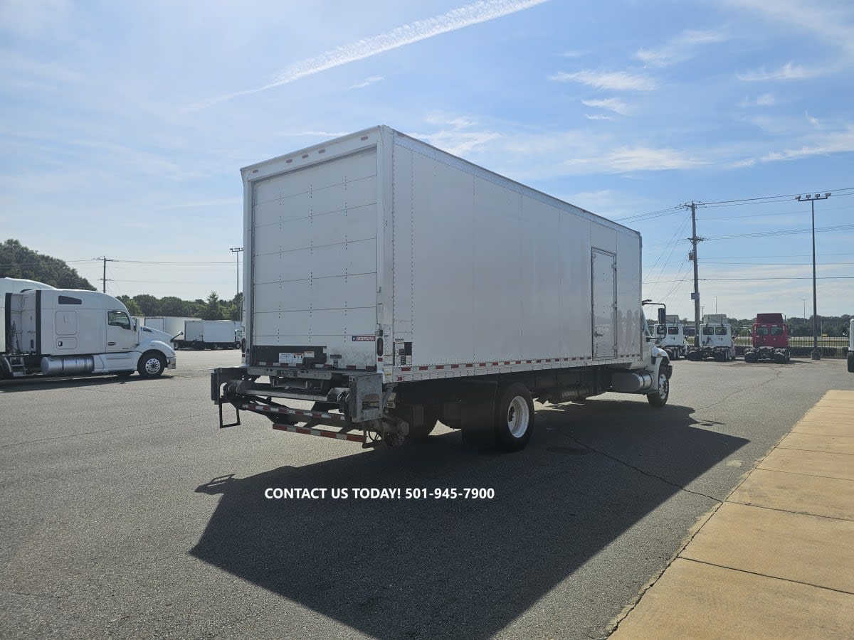 2017 Navistar International 4300 669873