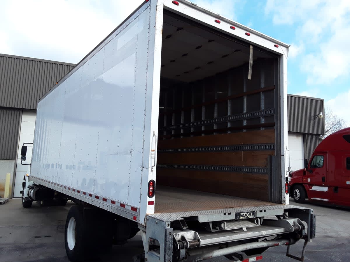 2017 Navistar International 4300 669875