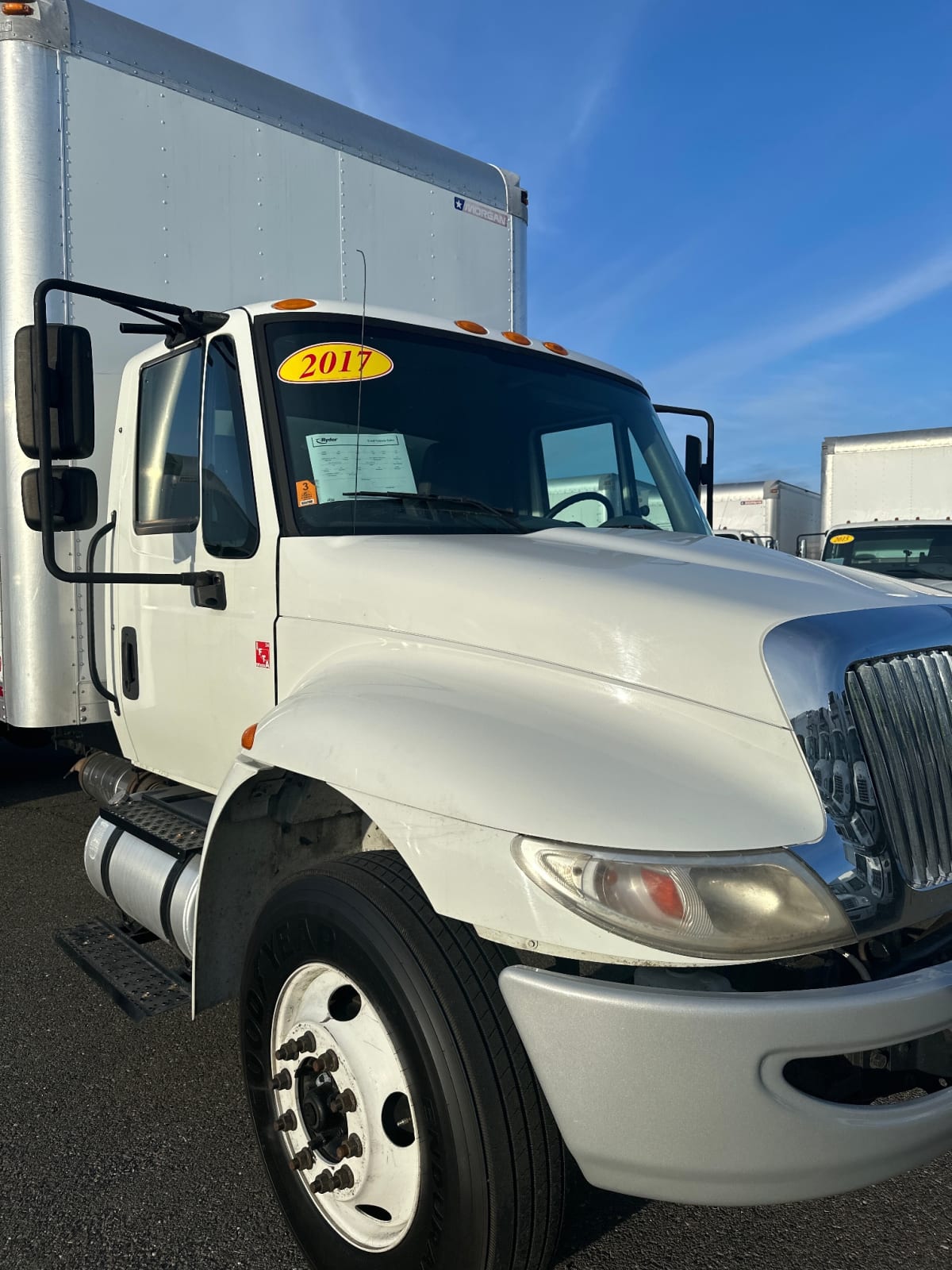 2017 Navistar International 4300 669986