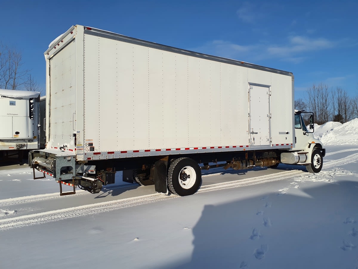 2017 Navistar International 4300 670012