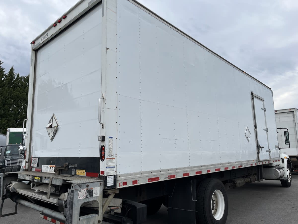 2017 Navistar International 4300 670024