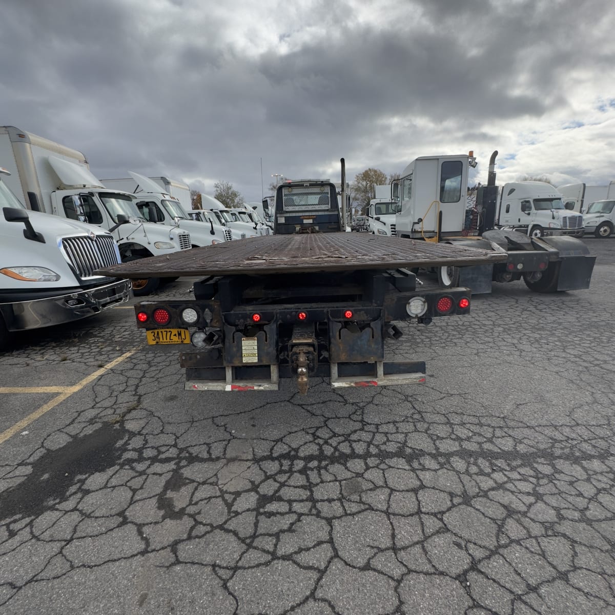 2017 Freightliner/Mercedes M2-112 670057