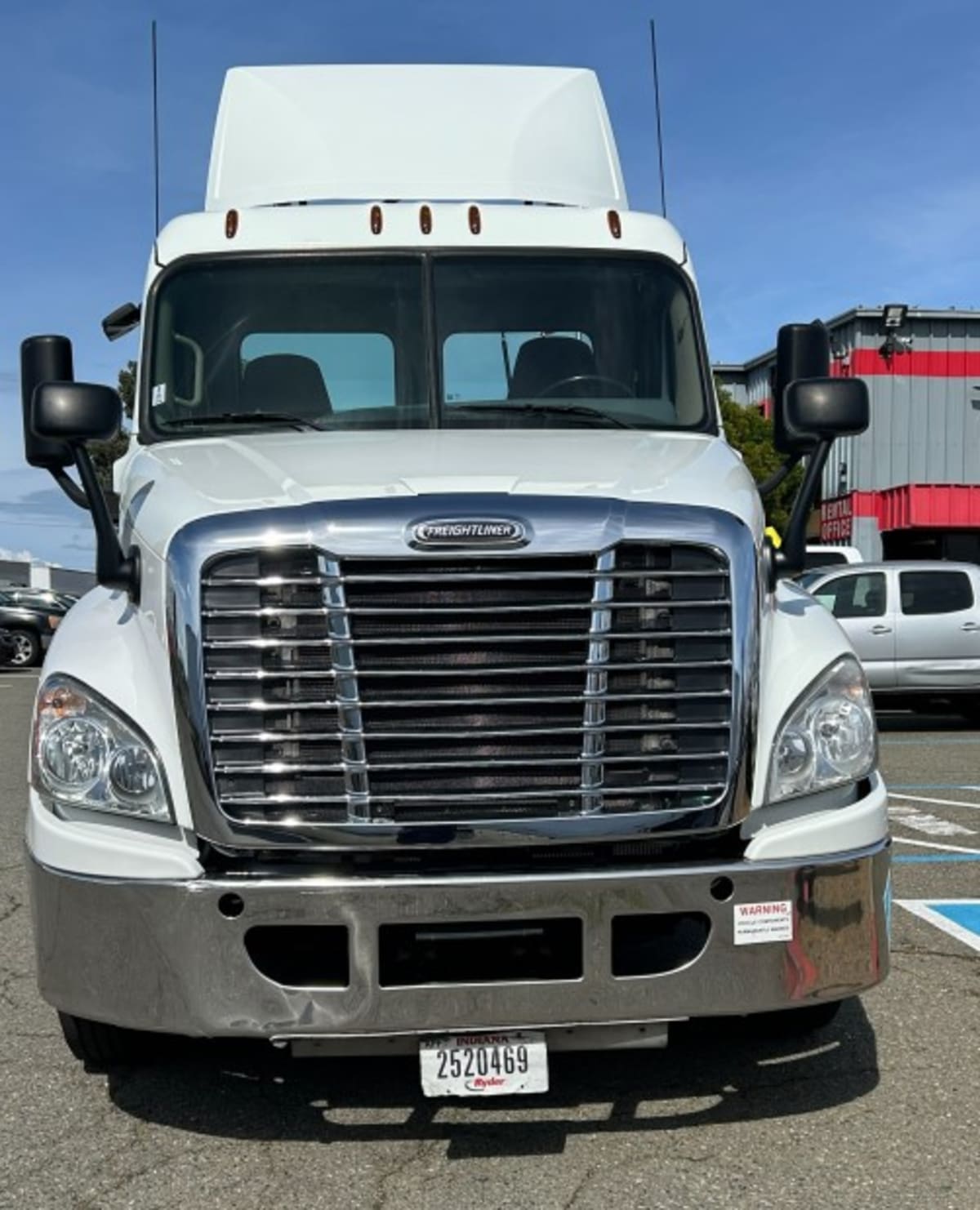 2017 Freightliner/Mercedes CASCADIA 125 670079