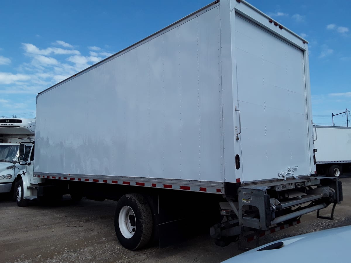 2016 Freightliner/Mercedes M2 106 670117