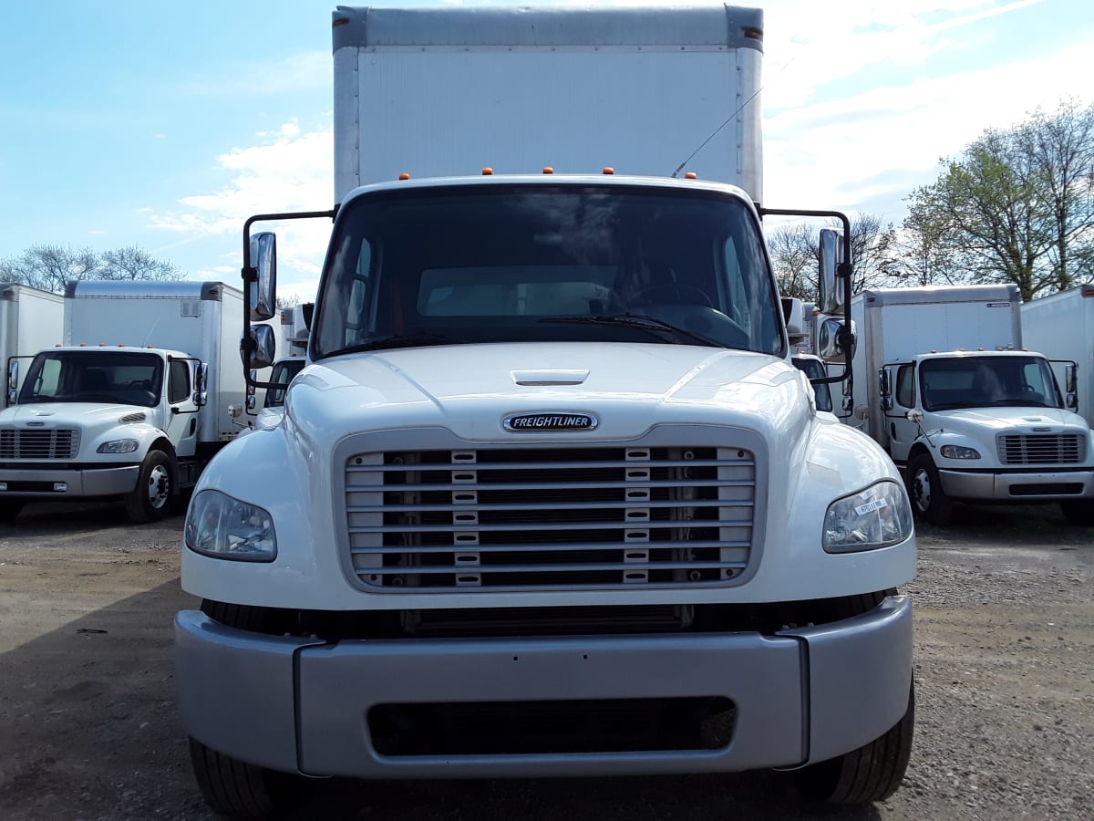 2016 Freightliner/Mercedes M2 106 670117