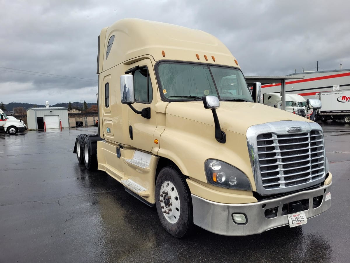 2017 Freightliner/Mercedes CASCADIA 125 670125