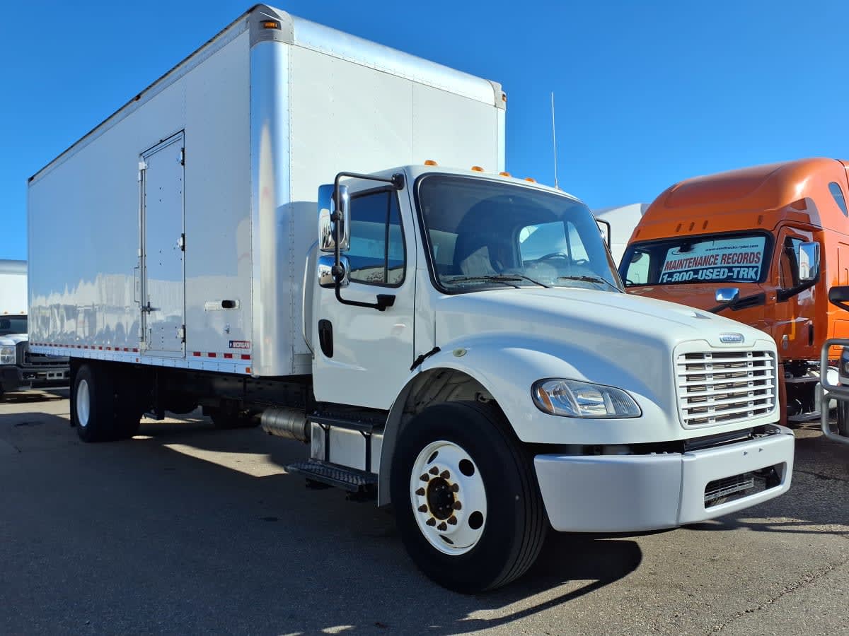 2017 Freightliner/Mercedes M2 106 670142
