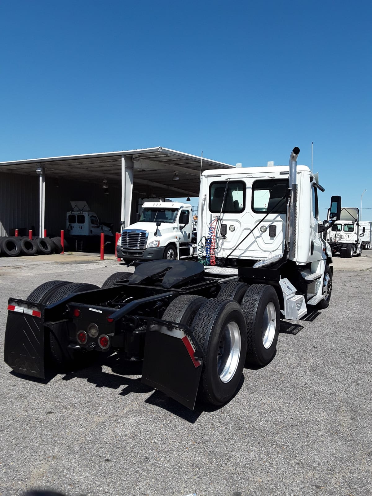 2017 Freightliner/Mercedes CASCADIA 125 670155