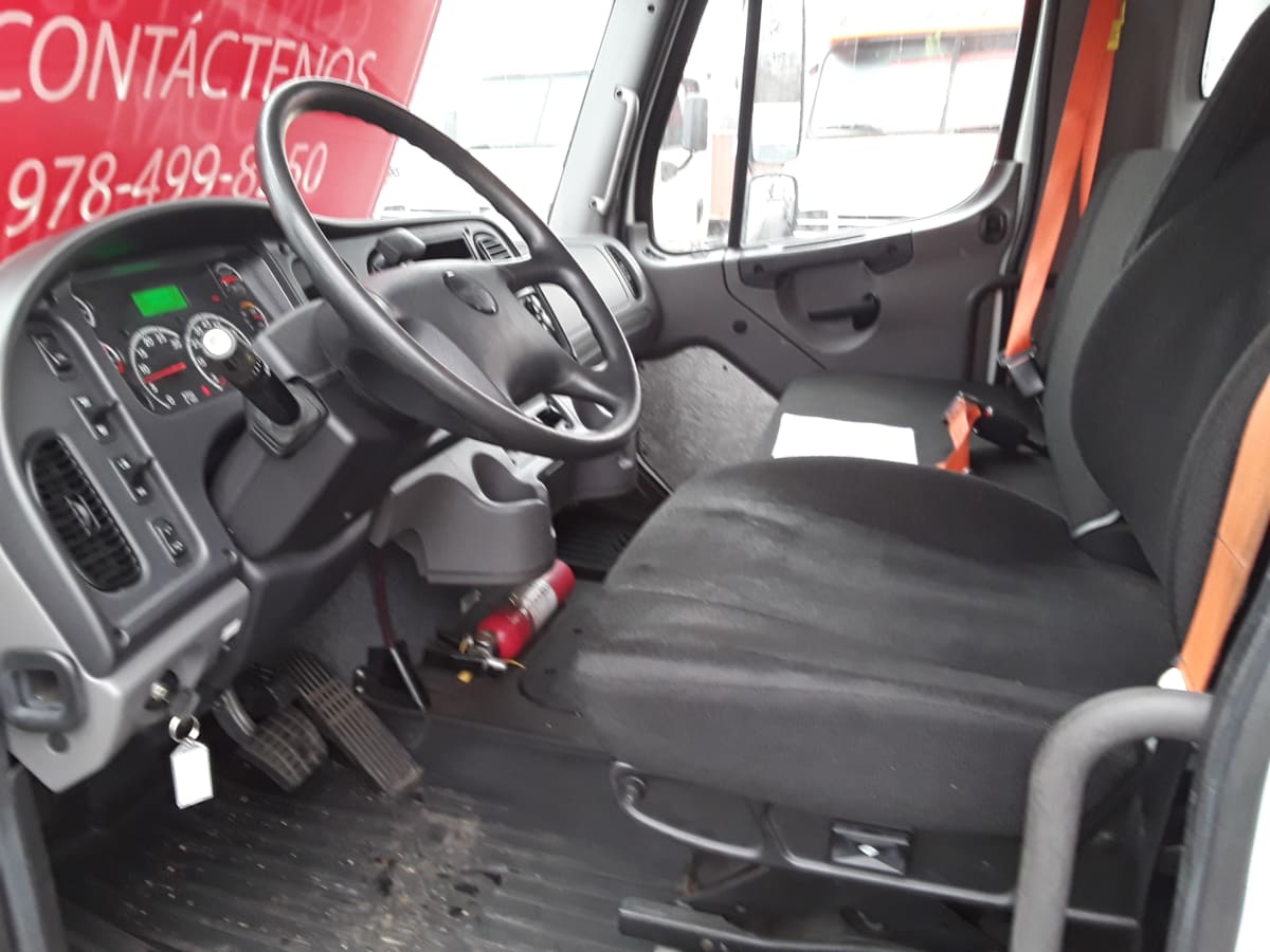 2017 Freightliner/Mercedes M2 106 670263