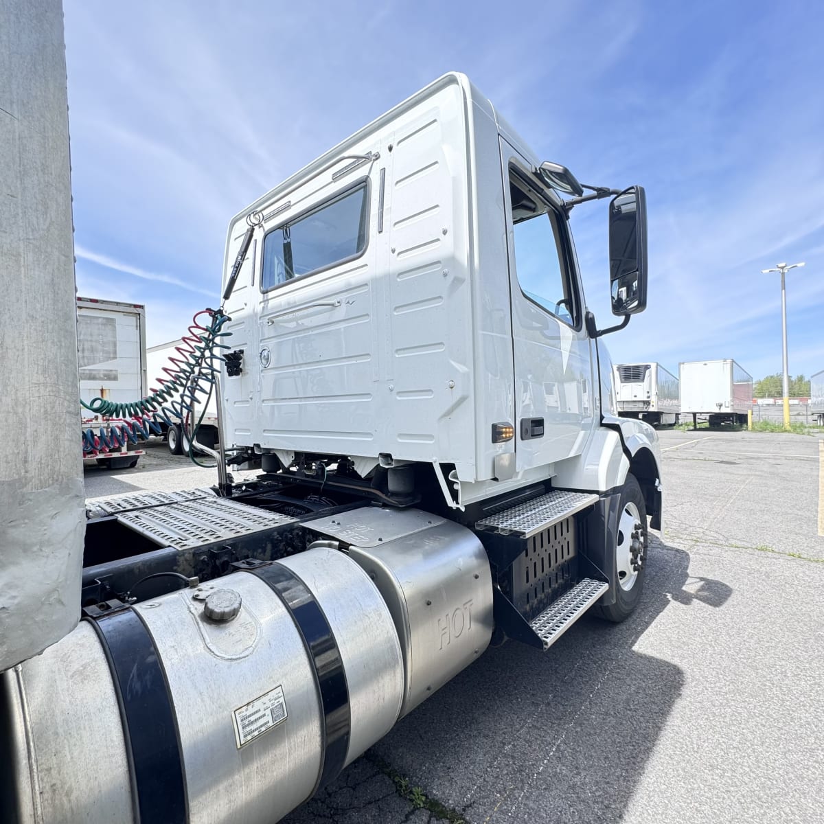 2017 Volvo VNL42T 300 670267