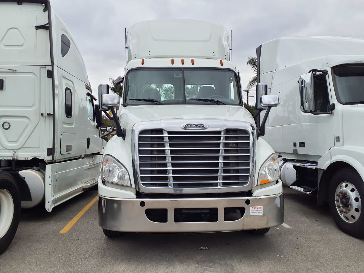 2017 Freightliner/Mercedes CASCADIA 125 670279