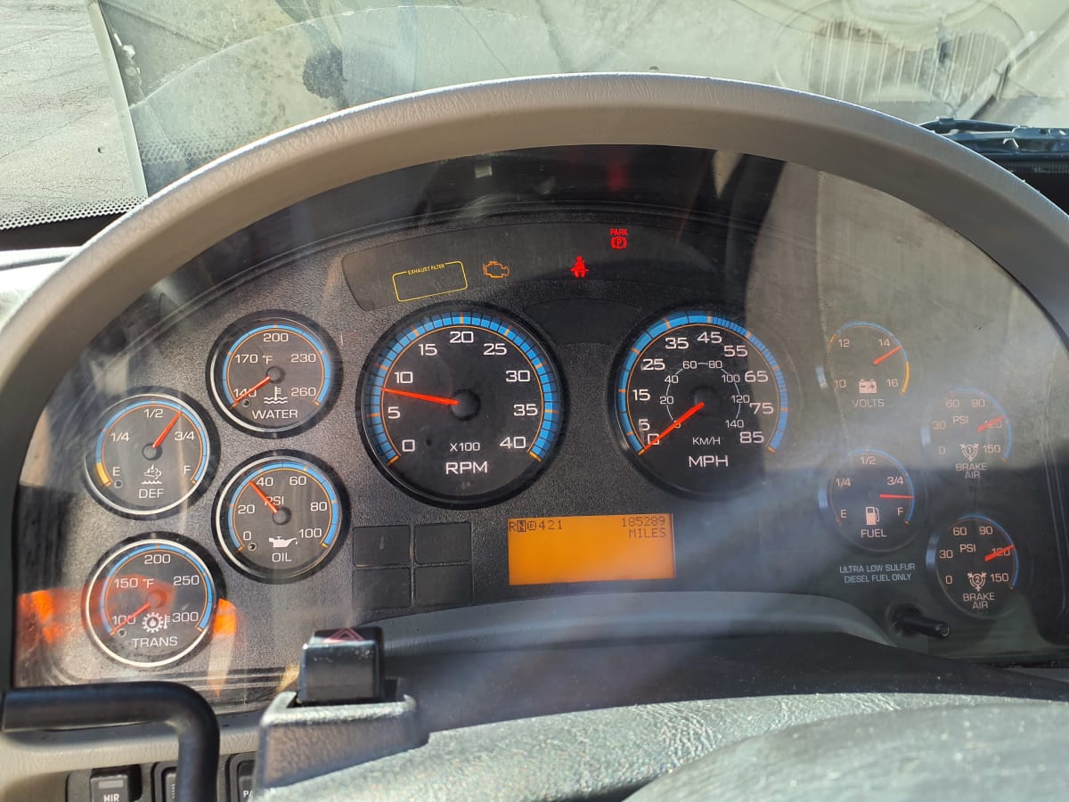 2017 Navistar International 4300 670321