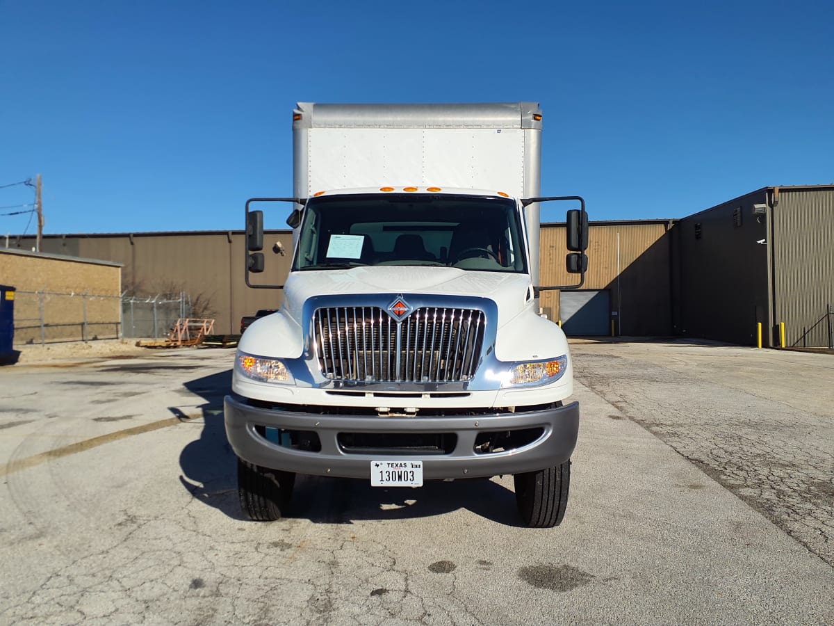 2017 Navistar International 4300 670321