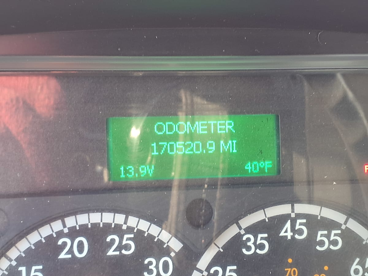 2017 Freightliner/Mercedes M2 106 670326