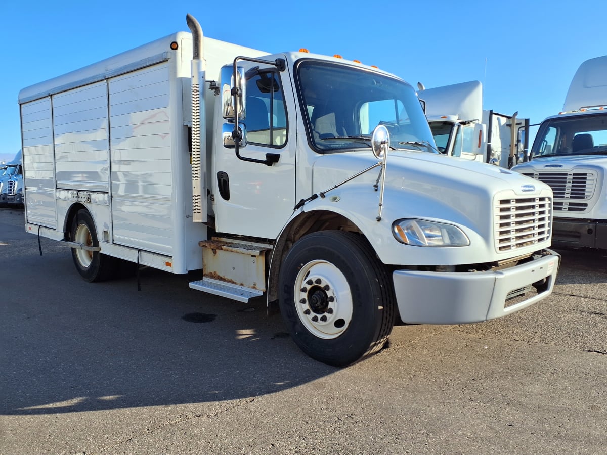2017 Freightliner/Mercedes M2 106 670326