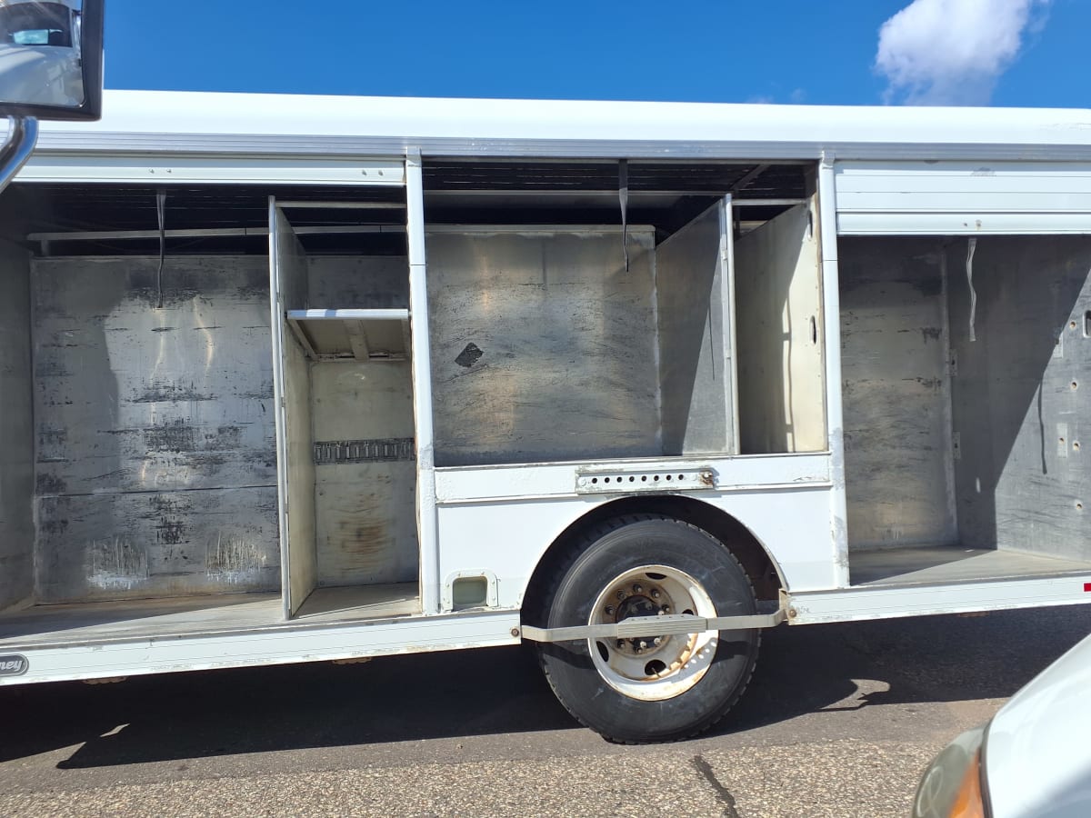 2017 Freightliner/Mercedes M2 106 670328