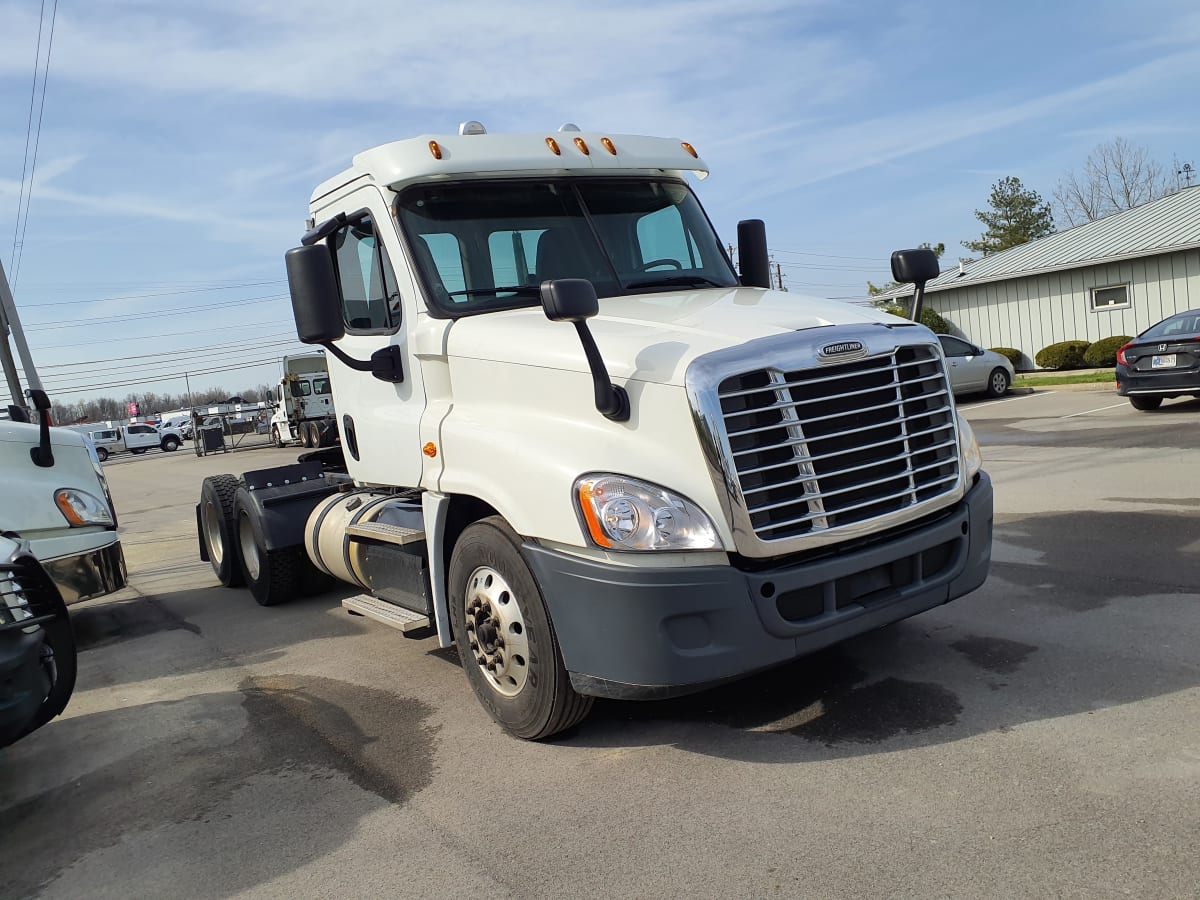 2017 Freightliner/Mercedes CASCADIA 125 670452