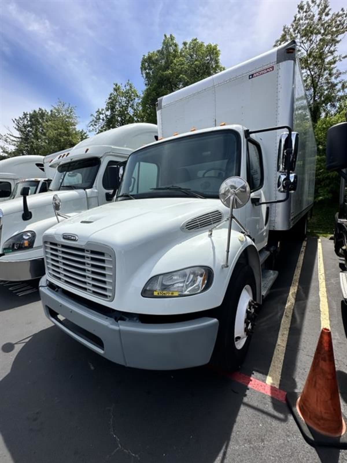 2017 Freightliner/Mercedes M2 106 670677