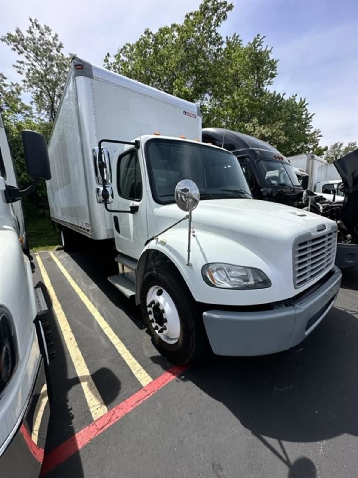 2017 Freightliner/Mercedes M2 106 670677