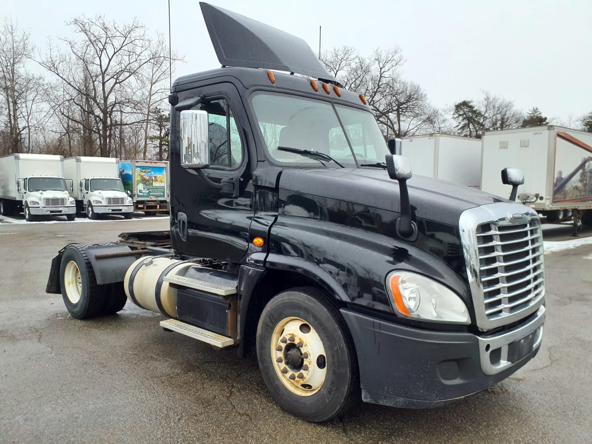2017 Freightliner/Mercedes CASCADIA 125 670741