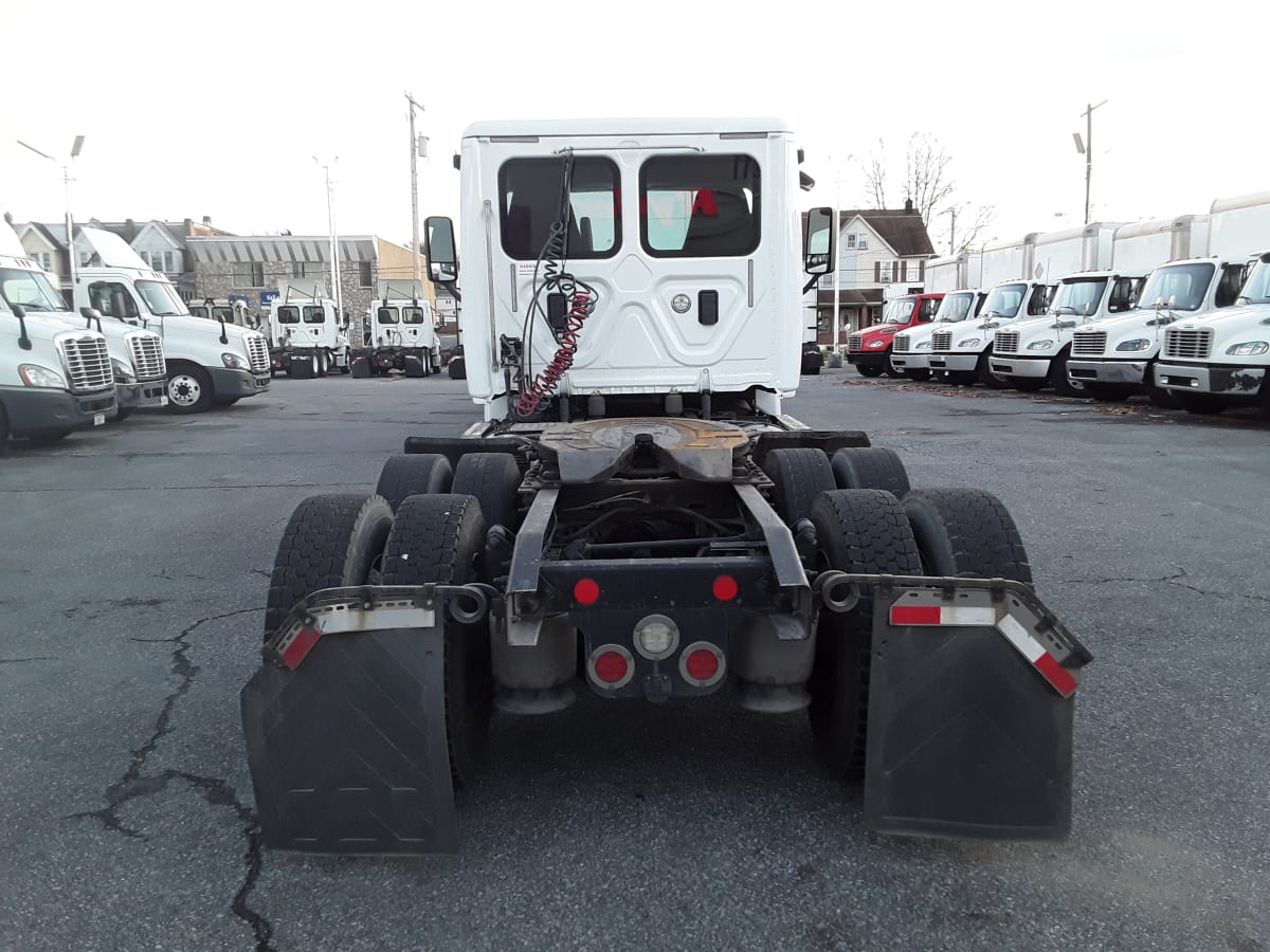 2017 Freightliner/Mercedes CASCADIA 125 670747