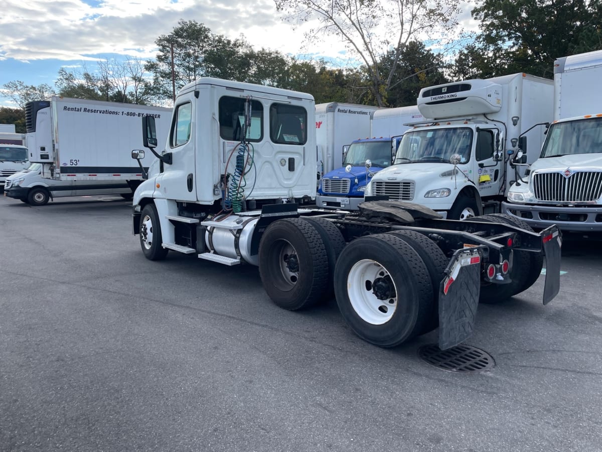 2017 Freightliner/Mercedes CASCADIA 125 670757