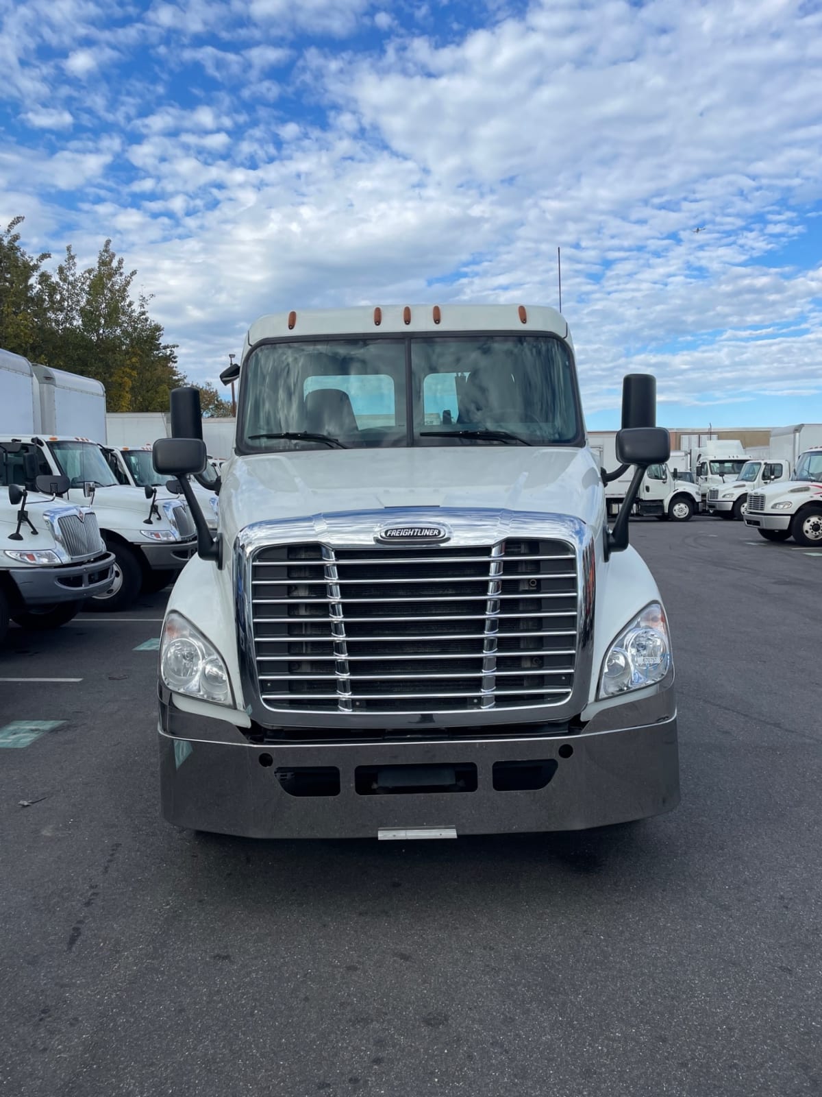 2017 Freightliner/Mercedes CASCADIA 125 670757