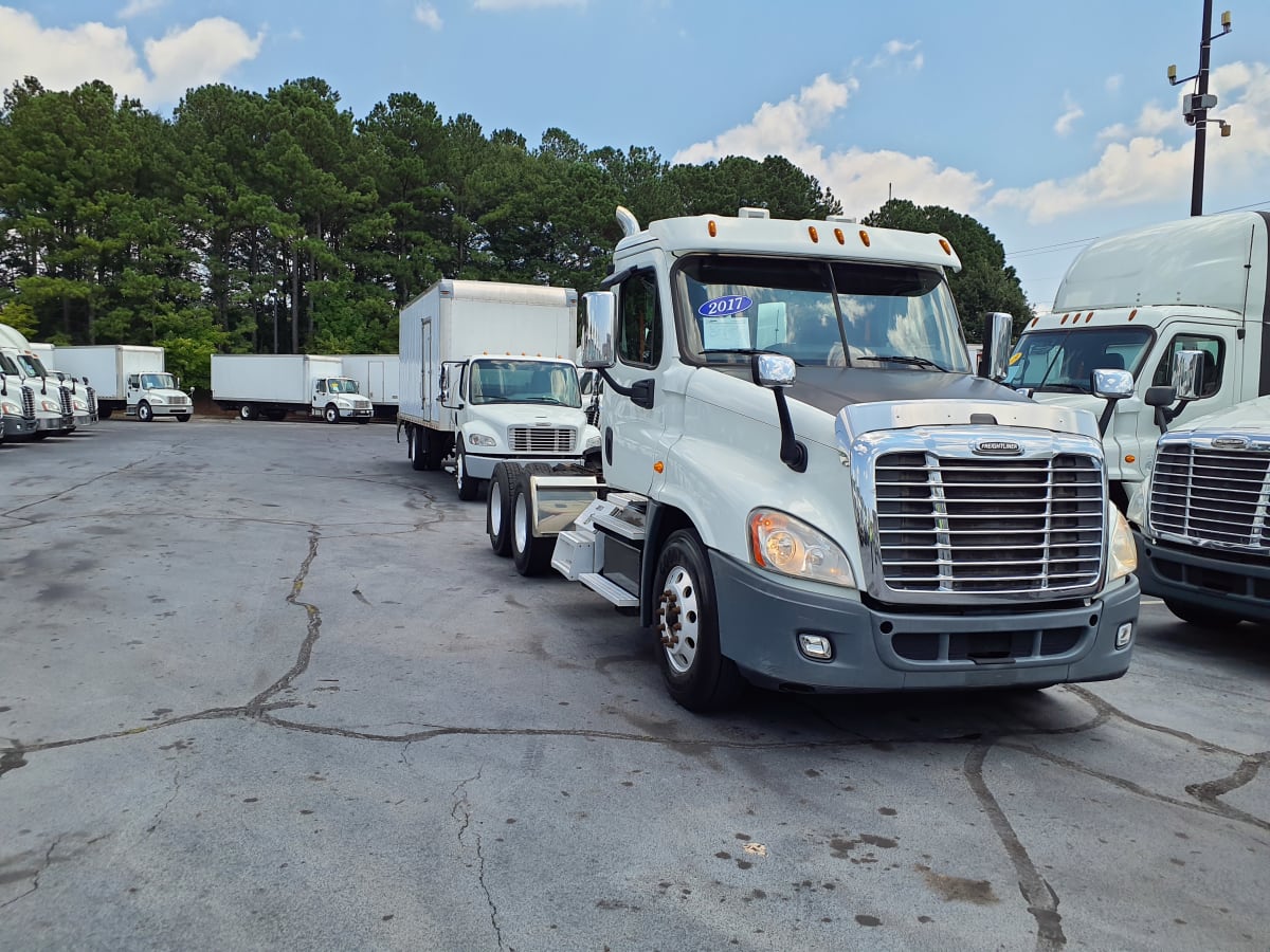 2017 Freightliner/Mercedes CASCADIA 125 670842