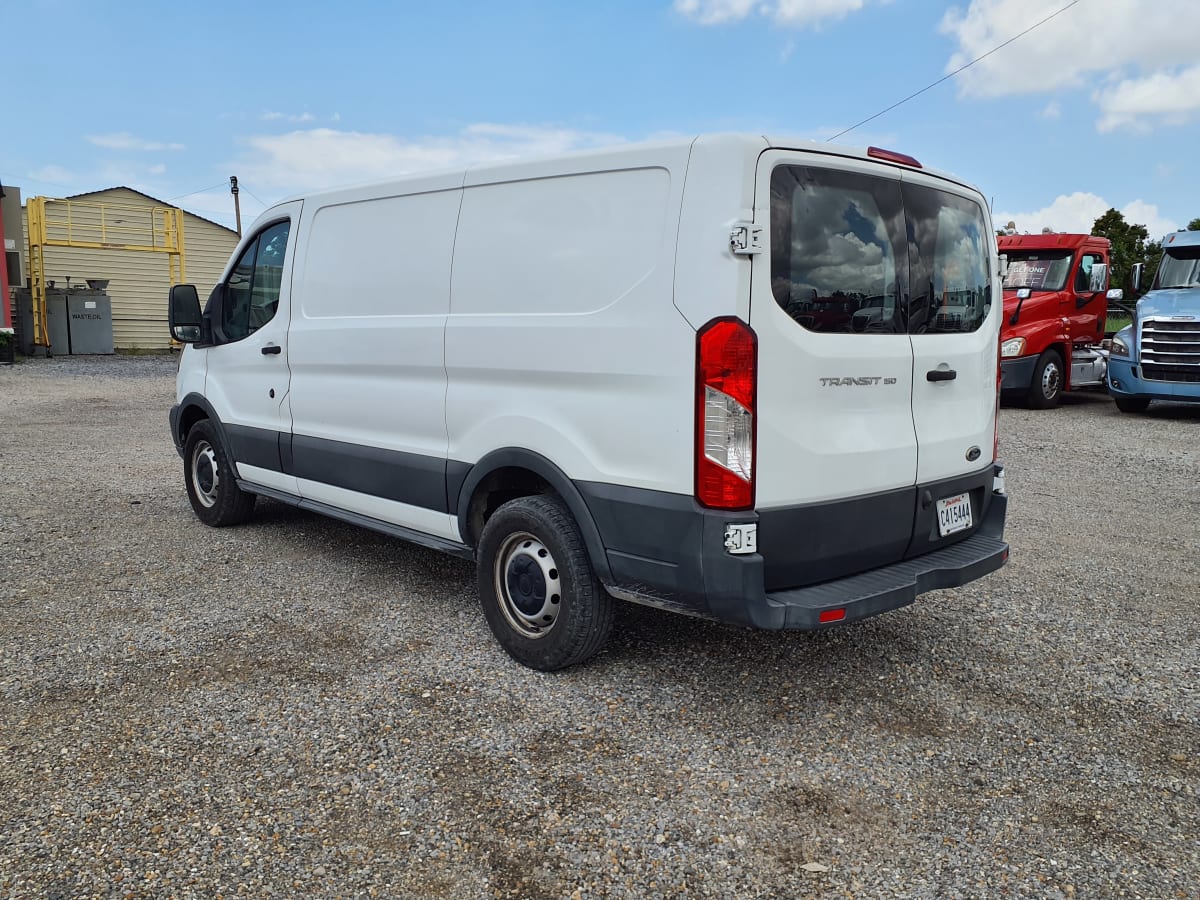 2016 Ford Motor Company TRANSIT VAN 670863