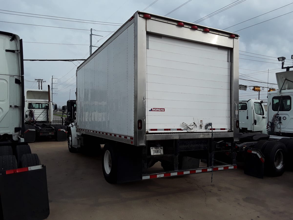 2017 Freightliner/Mercedes M2 106 670968