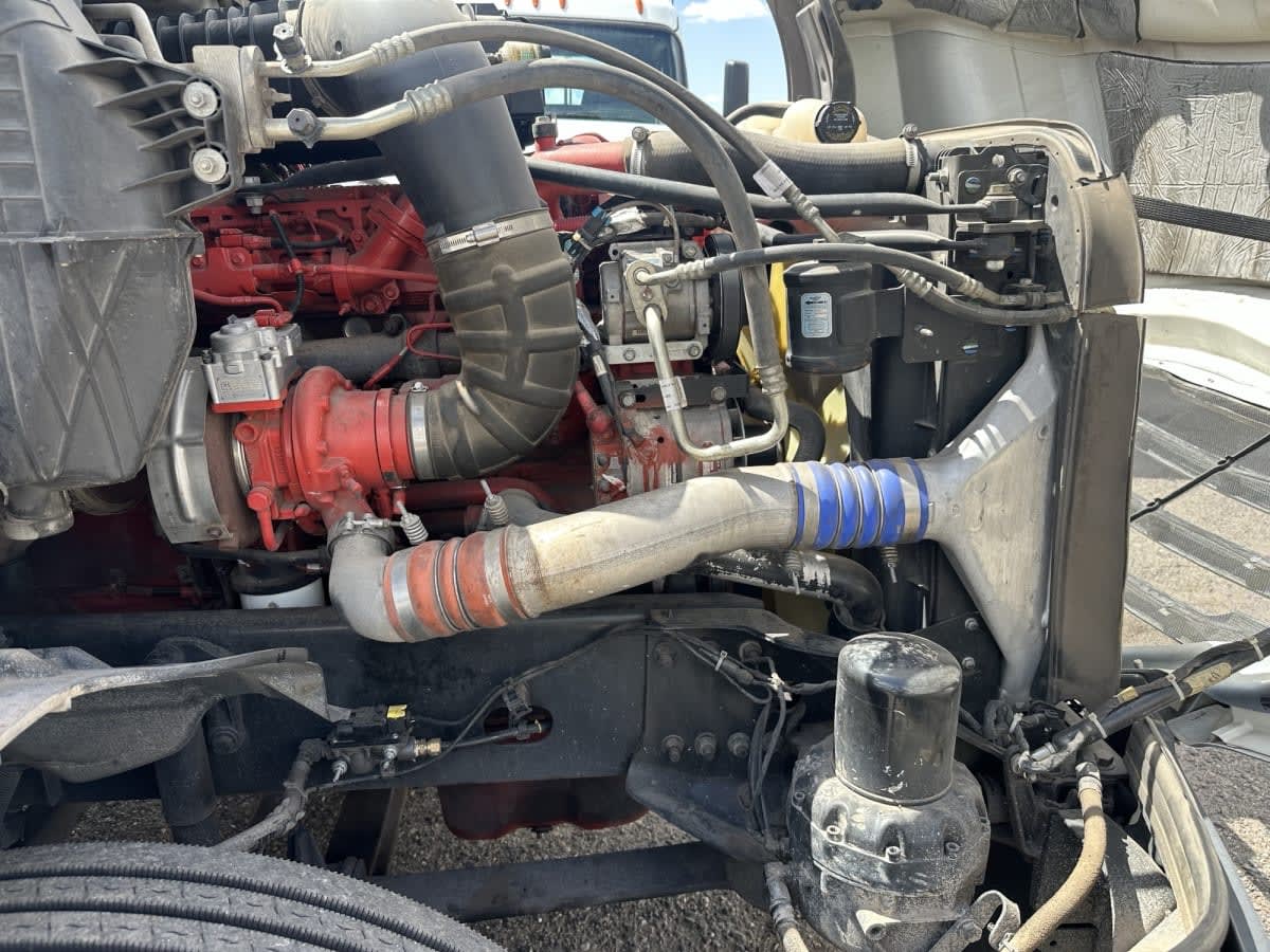 2017 Freightliner/Mercedes M2 106 670983