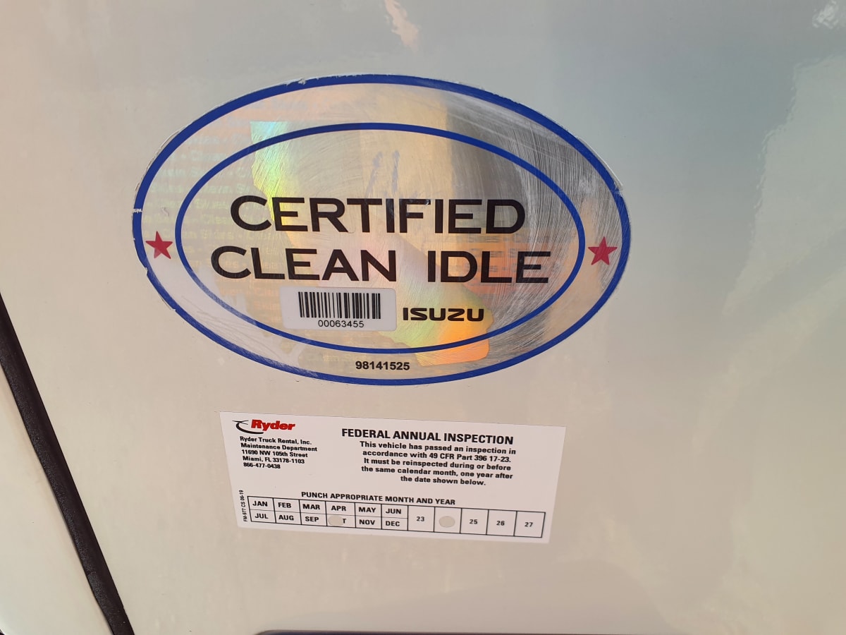 2017 Isuzu NRR 670995