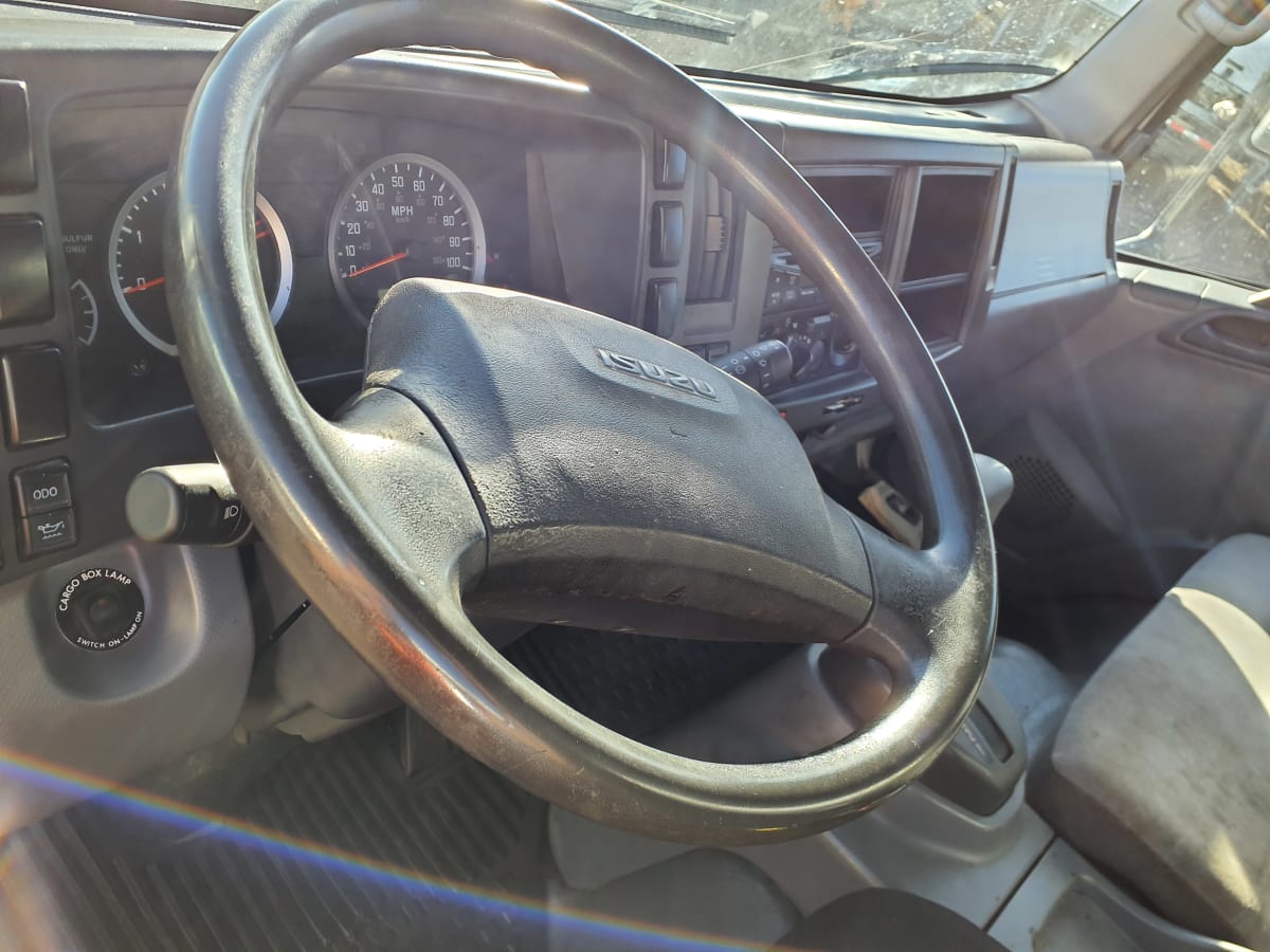 2017 Isuzu NRR 670995