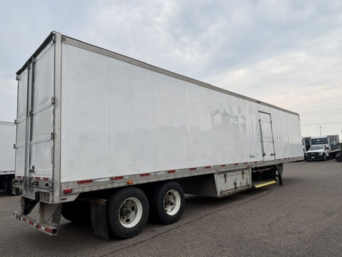 2017 Utility Trailers VS2RA 48/162/102 671022