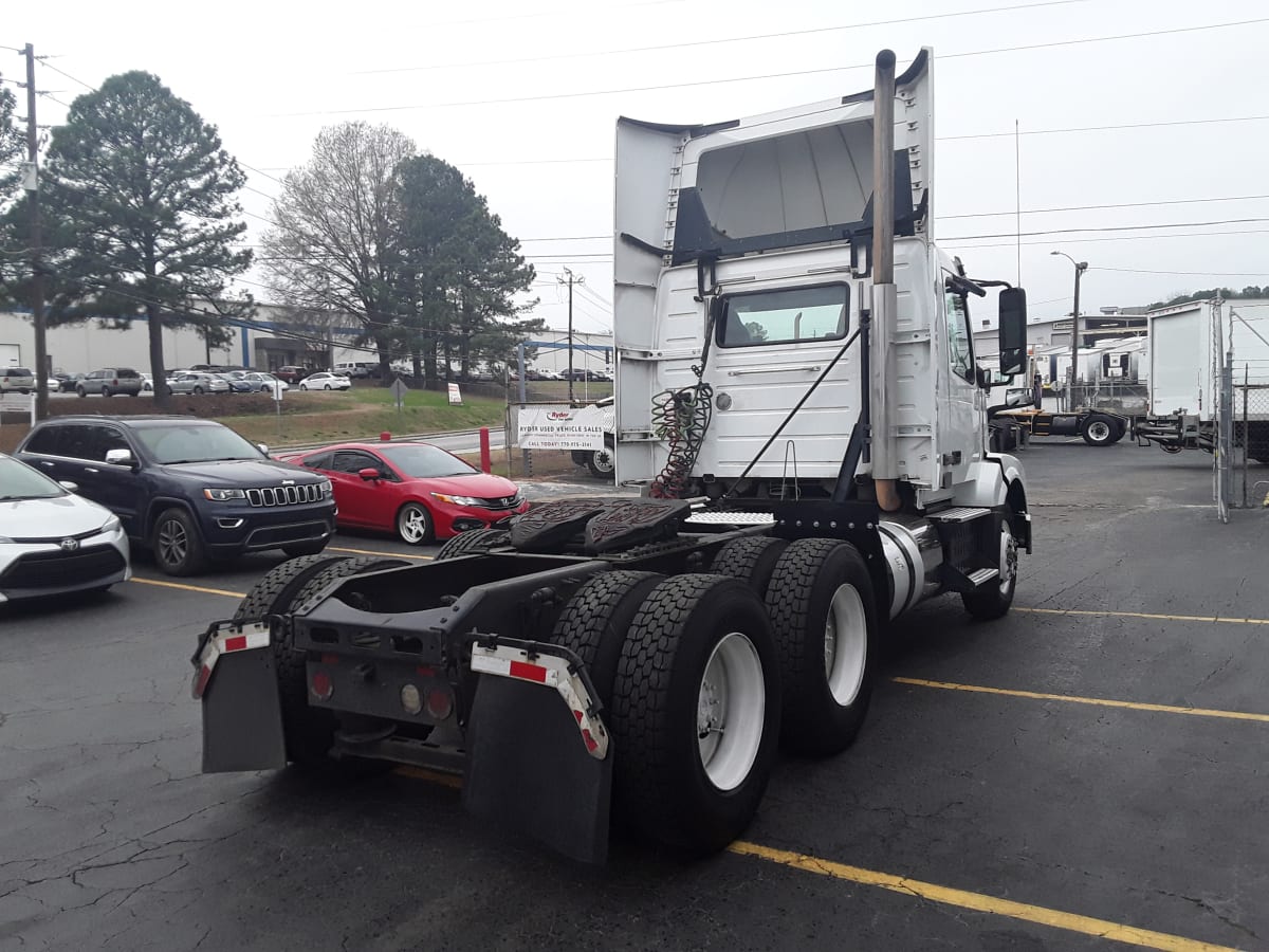 2017 Volvo VNL64TRACTOR 671033