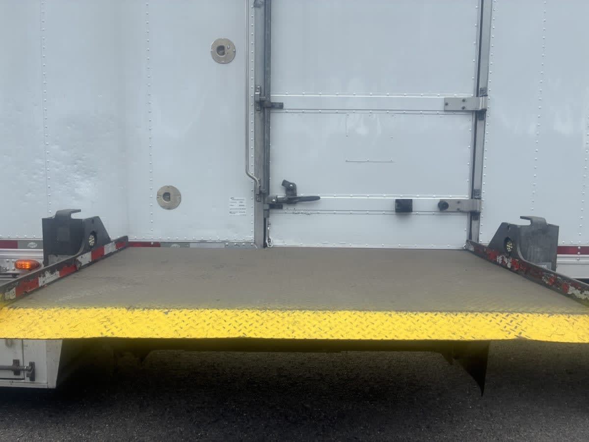 2017 Utility Trailers VS2RA 48/162/102 671056