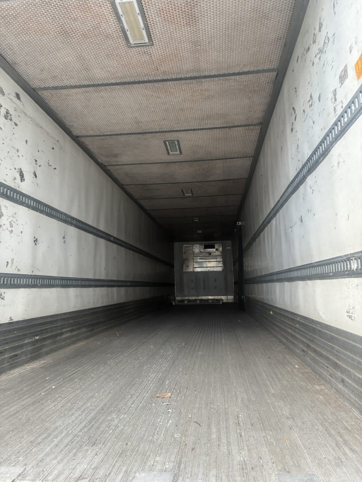 2017 Utility Trailers VS2RA 48/162/102 671056