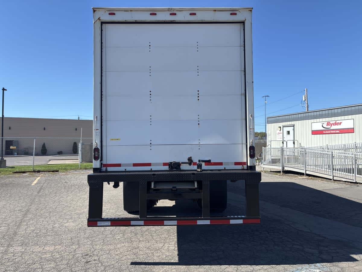 2017 Freightliner M2 106 in Syracuse, NY — photo 5