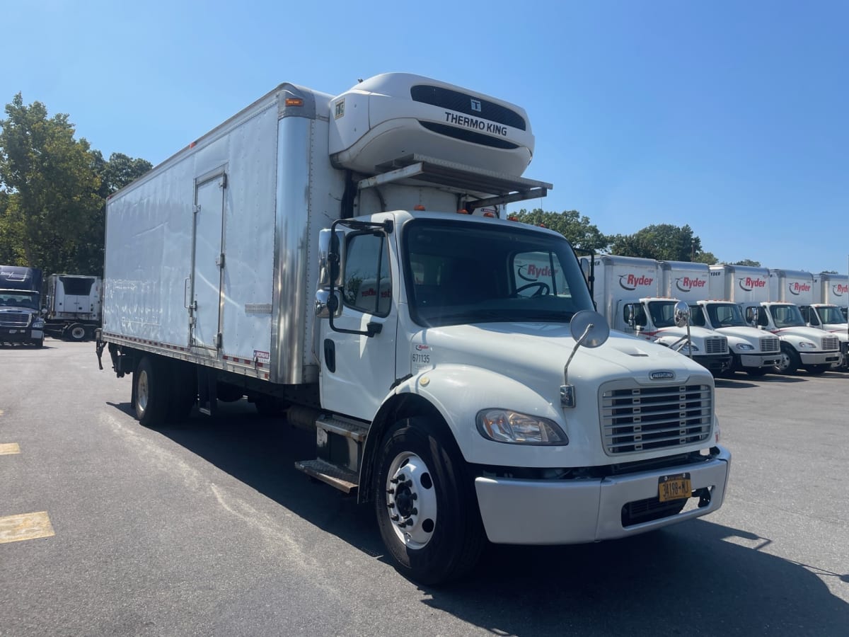 2017 Freightliner/Mercedes M2 106 671135