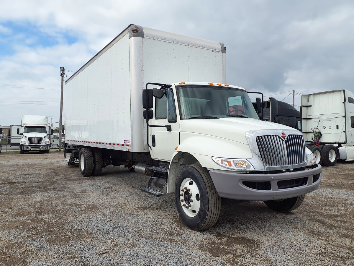 2017 Navistar International 4300 671228