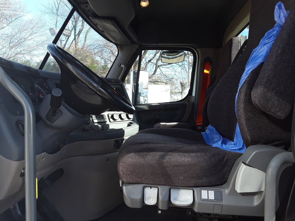 2017 Freightliner/Mercedes CASCADIA 125 671323