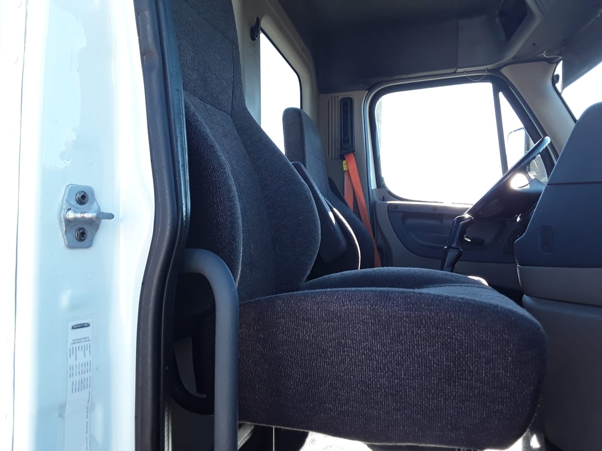 2017 Freightliner/Mercedes CASCADIA 113 671327