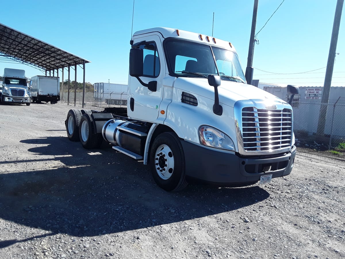 2017 Freightliner/Mercedes CASCADIA 113 671327