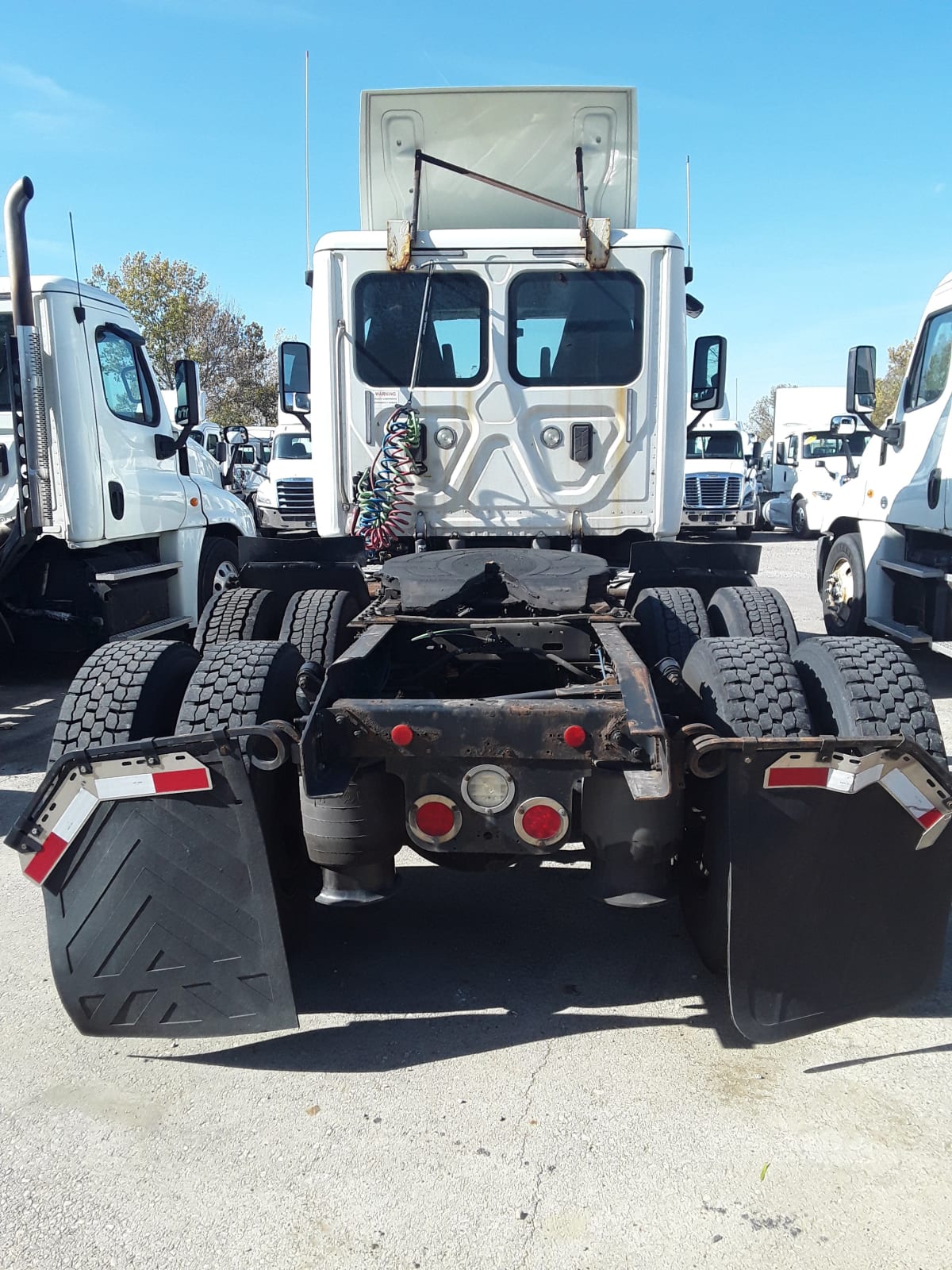 2017 Freightliner/Mercedes CASCADIA 125 671378