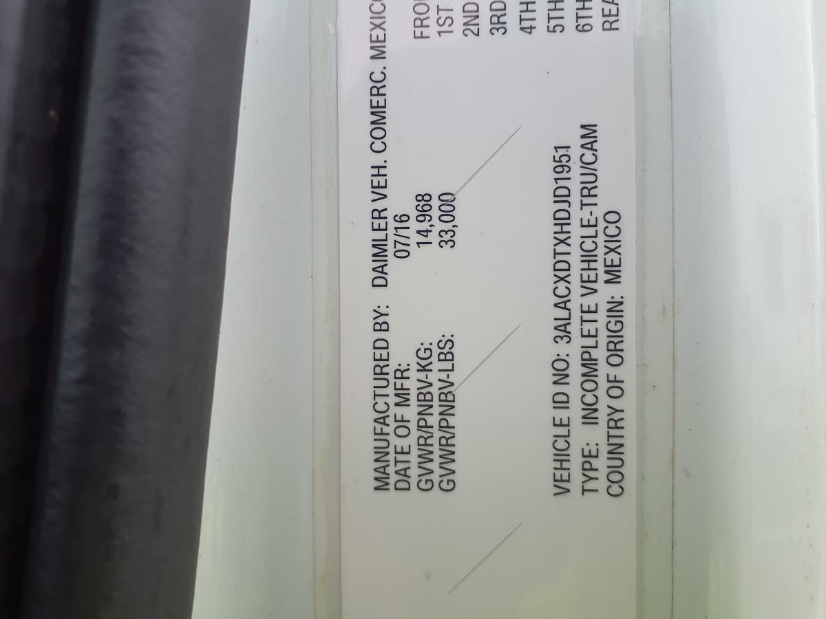 2017 Freightliner/Mercedes M2 106 671452