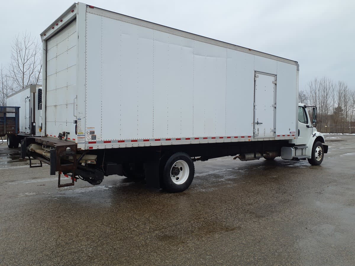 2017 Freightliner/Mercedes M2 106 671452