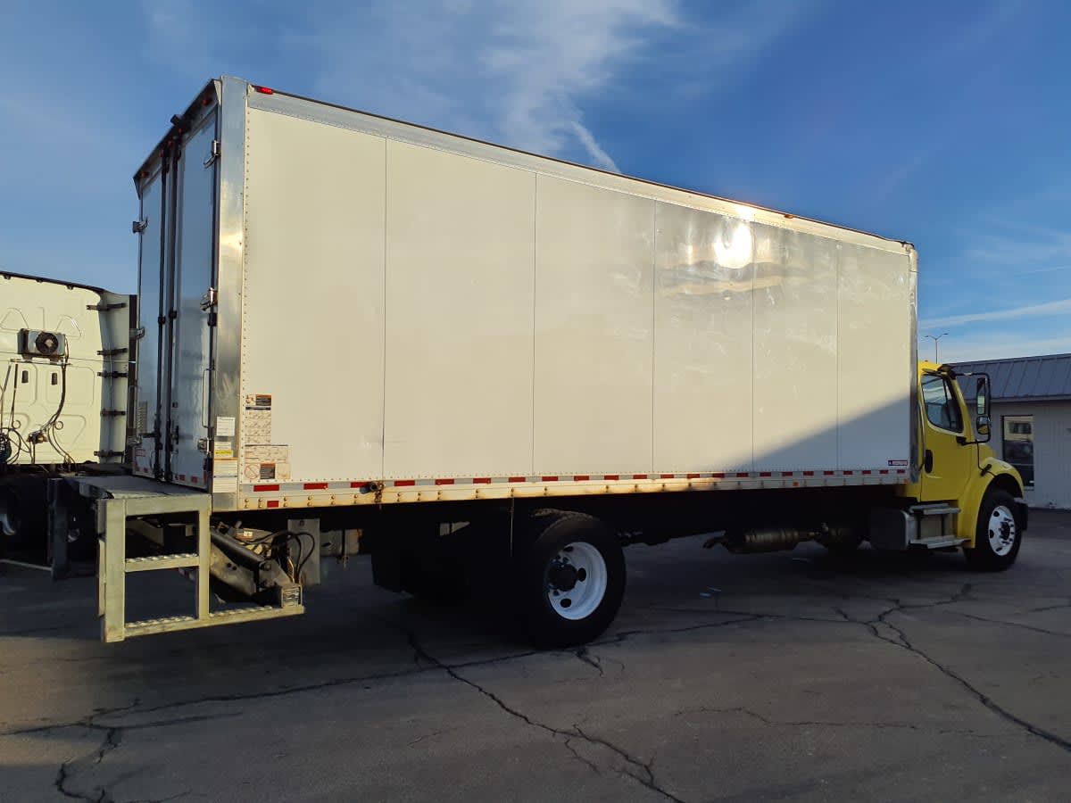 2017 Freightliner/Mercedes M2 106 671555