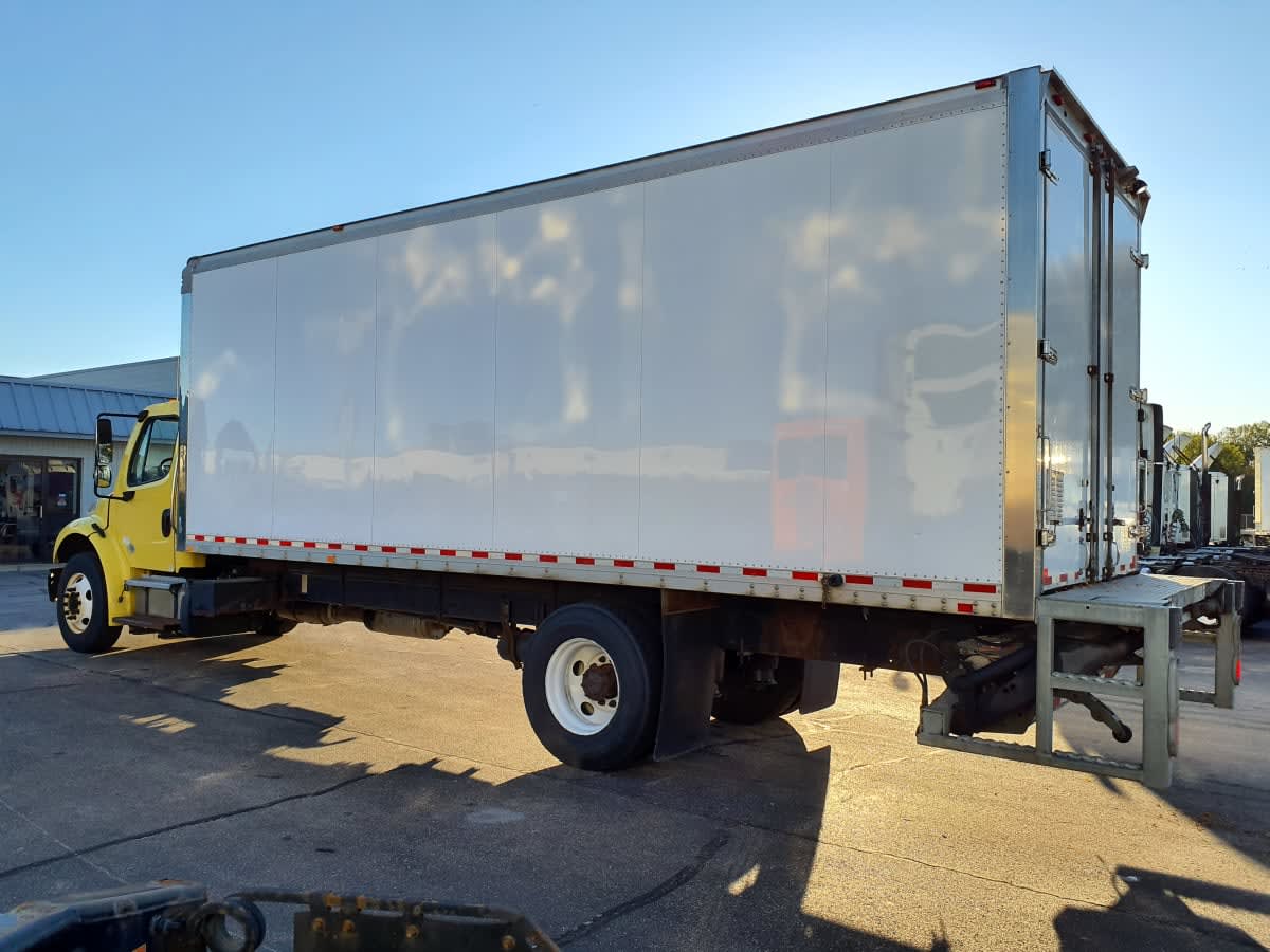 2017 Freightliner/Mercedes M2 106 671563
