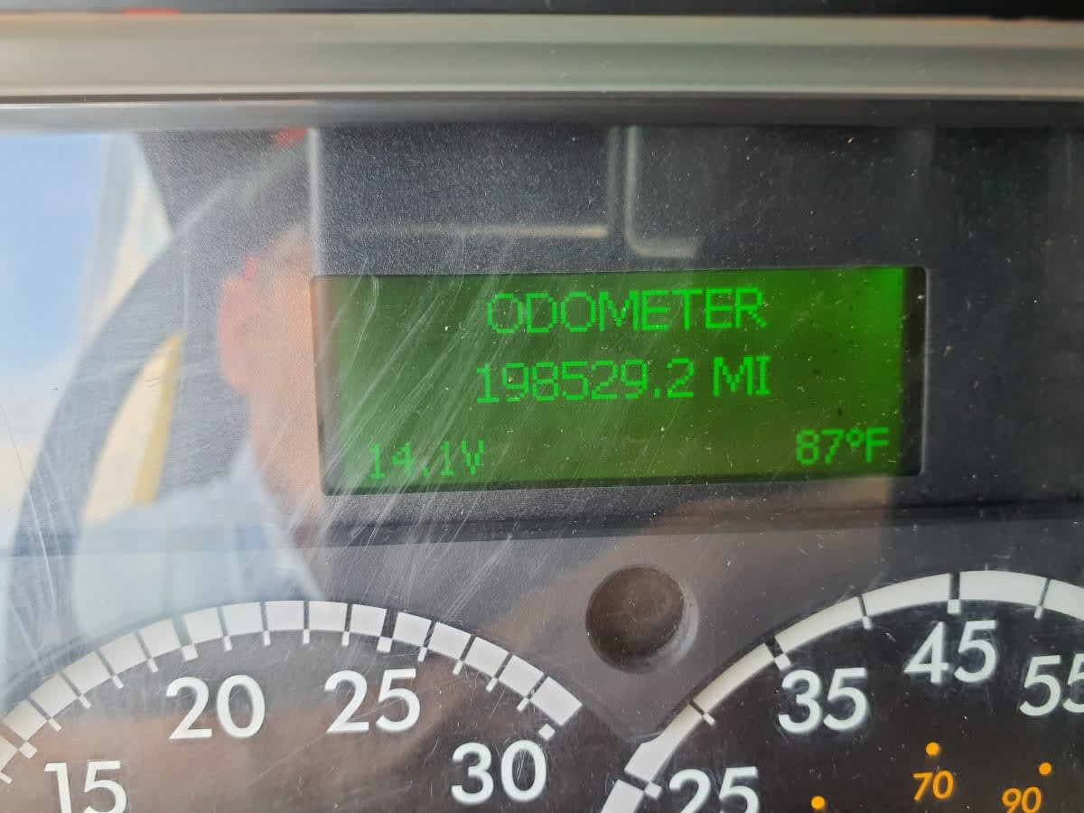 2017 Freightliner/Mercedes M2 106 671565